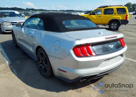 2019 Ford Mustang z USA, uszkodzony, nr VIN 1FATP8UH9K5153284